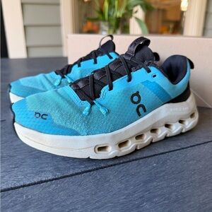 On Cloudleap Youth Running Shoes